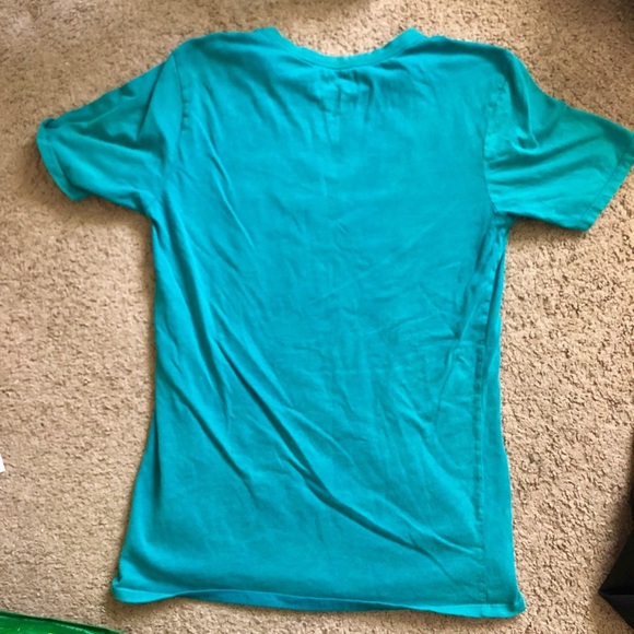 Nike Tee - Picture 3 of 3
